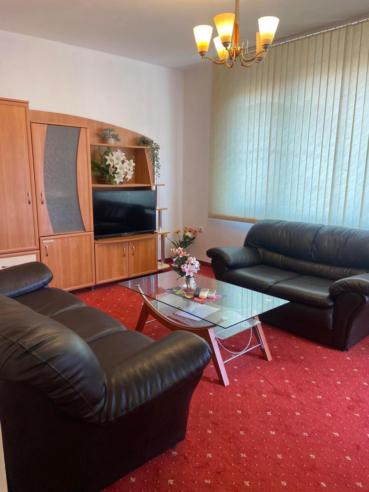 Hotel Tedi Asenovgrad Extérieur photo