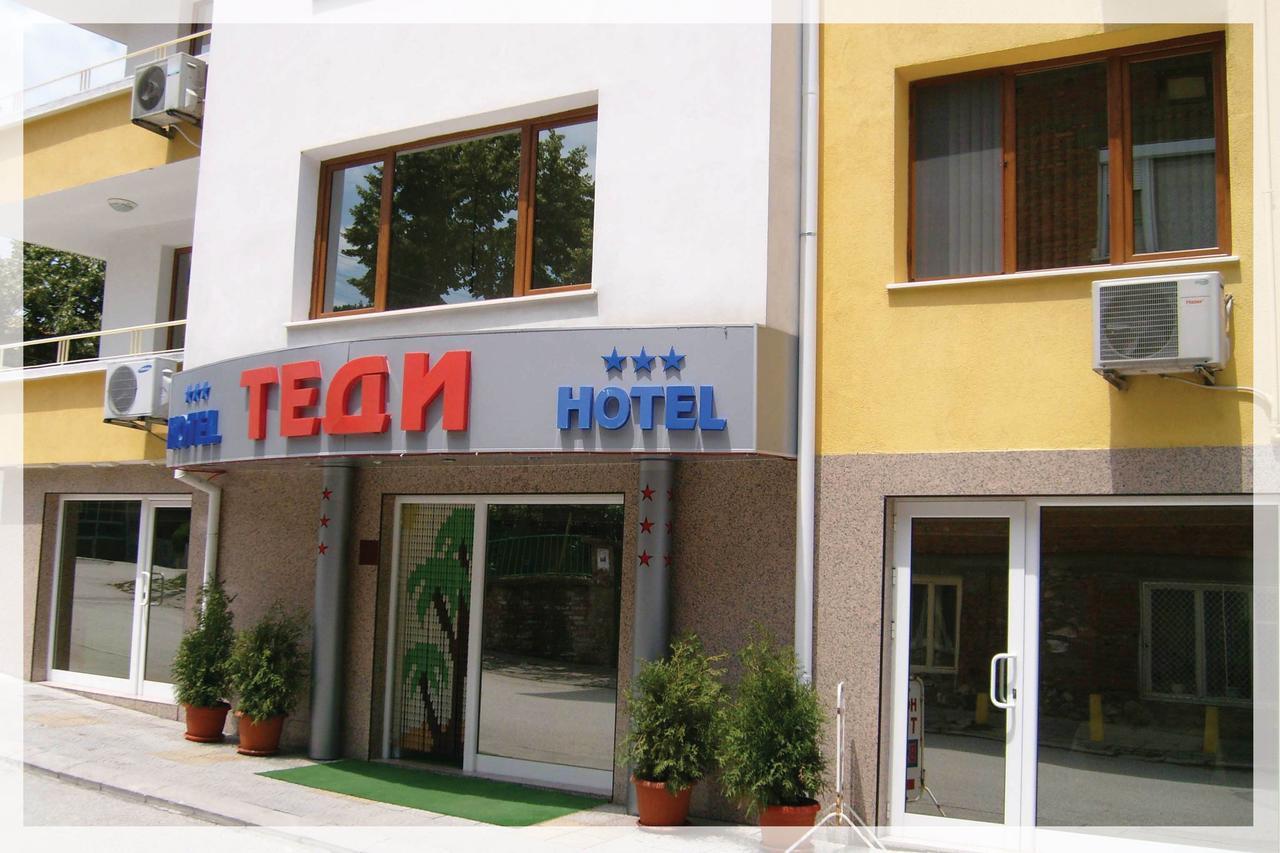 Hotel Tedi Asenovgrad Extérieur photo